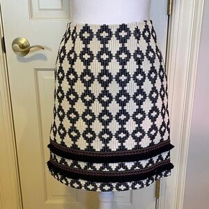 Merona Black and Cream Geometric Mini Skirt
